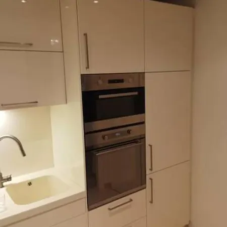 Apartmán Spacious Modern 3 Bedroom Aparment Praha