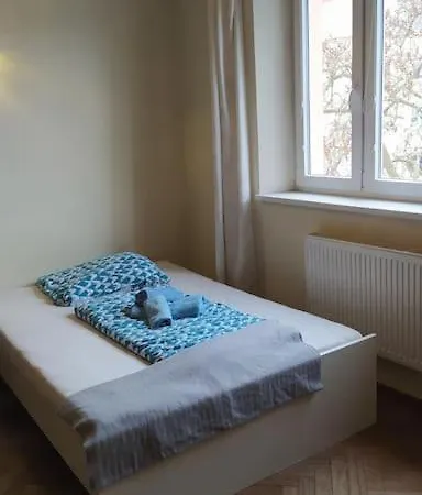 Spacious Modern 3 Bedroom Aparment * Praha