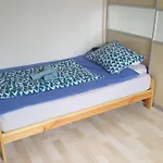 Spacious Modern 3 Bedroom Aparment Apartament Praga