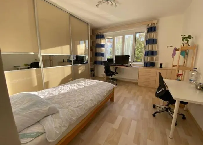 Apartamento Spacious Modern 3 Bedroom Aparment Praga